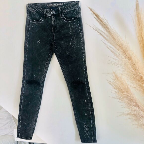 AEO American Eagle Washed Black Stencil Doodle Distressed Skinny Jeans Jegging 4 - Picture 2 of 11